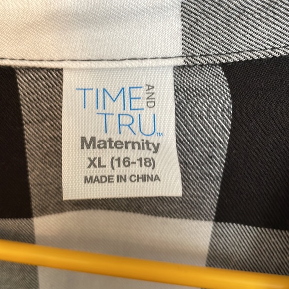 Maternity Top - Picture 2 of 3